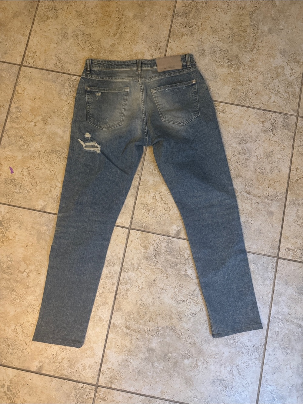 Zara Men's Skinny Jeans in Washed Blue with Distress